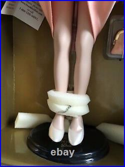 Franklin Mint JACKIE KENNEDY 15 Vinyl DOLL in Peach Dress, Jewelry + Stand NRFB