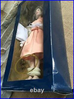 Franklin Mint JACKIE KENNEDY 15 Vinyl DOLL in Peach Dress, Jewelry + Stand NRFB