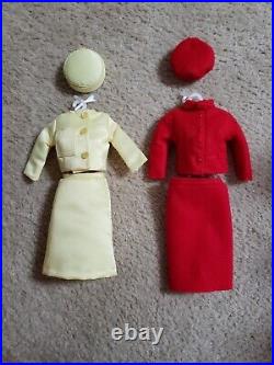 Franklin Mint JACKIE KENNEDY Doll with Trunk, Outfits, Jewelry and Accessories