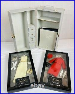 Franklin Mint Jackie Kennedy Accessories Wardrobe WithTrunk 12 Outfits