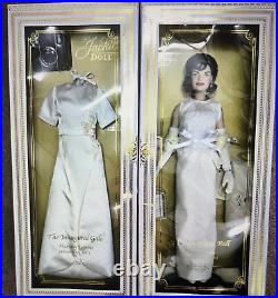 Franklin Mint Jackie Kennedy Doll 50th Anniverary Inaugural RARE