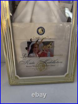 Franklin Mint Kate Middleton Portrait of a Princess Royal Wedding Doll 16