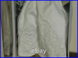 Franklin Mint Kate Middleton Portrait of a Princess Royal Wedding Doll 16 NEW Franklin Mint Kate Middleton Portrait of a Princess Royal Wedding Doll 16 NEW