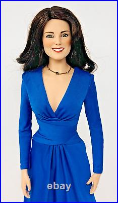 Franklin Mint Kate Middleton Royal Engagement Portrait Doll In Original Box