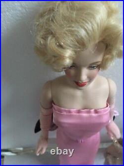 Franklin Mint MARILYN MONROE 16 Vinyl DOLL + 1 extra Doll Dress & Shoes outfit