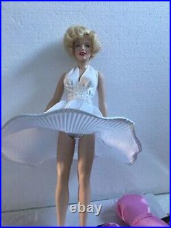 Franklin Mint MARILYN MONROE 16 Vinyl DOLL & COA + 1 extra Dress & Shoes outfit