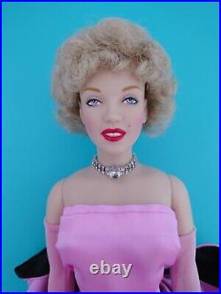 Franklin Mint Marilyn Monroe Gentleman Prefer Blondes Vinyl doll