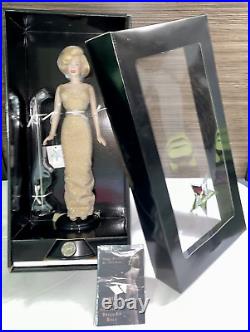 Franklin Mint Marilyn Monroe Vinyl Portrait Dress-up Doll Happy Birthday Sings