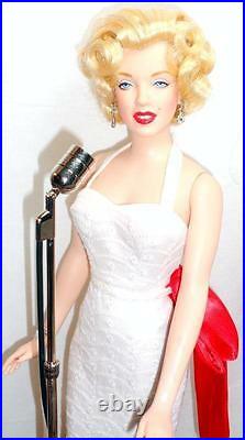 Franklin Mint Marilyn Monroe Walk Of Fame White Eyelet Dress 17 Vinyl Doll Nib