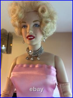 Franklin Mint Marilyn Monroe vinyl doll With Swarovski Crystals