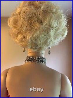 Franklin Mint Marilyn Monroe vinyl doll With Swarovski Crystals