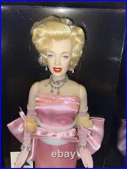 Franklin Mint Marilyn Monroe vinyl doll With Swarovski Crystals MINT NRFB NEW