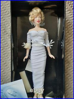 Franklin Mint Marilyn Vinyl Doll COVER QUEEN White Dress Limited Edition RARE