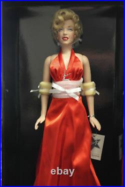 Franklin Mint Marilyn Vinyl Doll Christmas Red Satin 16 Limited Edition/ 1000
