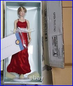 Franklin Mint Princess Diana Vinyl Doll 16 red lame dress with COA new box