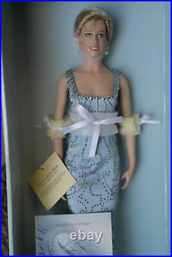 Franklin Mint Princess Diana Vinyl Doll Blue Silk Beaded Gown LE 0004/1000 COA