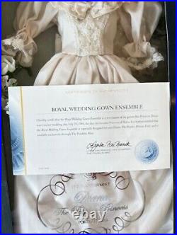 Franklin Mint Princess Diana Vinyl Doll Wedding Ensemble With Original COA