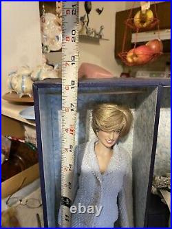 Franklin Mint Princess Diana Vinyl Grandeur Doll Limited Edition, Plus 6 Outfits