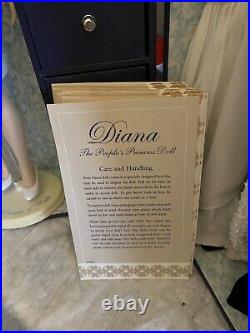 Franklin Mint Princess Diana Vinyl Grandeur Doll Limited Edition, Plus 6 Outfits