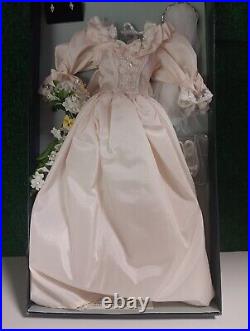 Franklin Mint Princess Diana Vinyl Wedding Day Doll Ensemble New