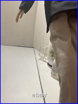 Franklin Mint RHETT BUTLER 16 Vinyl DOLL in SUIT with vest and tie D
