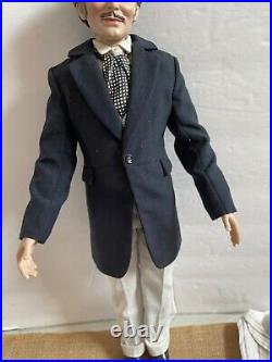 Franklin Mint RHETT BUTLER 17 Vinyl DOLL in SUIT with vest and tie