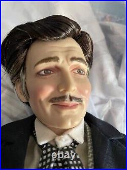 Franklin Mint RHETT BUTLER 17 Vinyl DOLL in SUIT with vest and tie