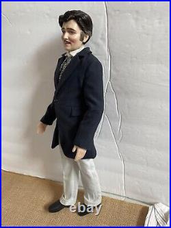 Franklin Mint RHETT BUTLER 17 Vinyl DOLL in SUIT with vest and tie