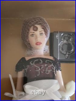 Franklin Mint Rose Titanic Dinner Dress Doll Mint Condition 16