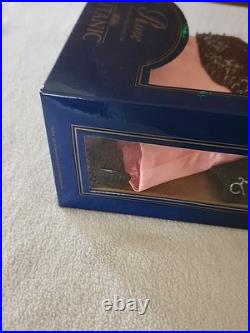 Franklin Mint Rose Titanic Dinner Dress Doll Mint Condition 16