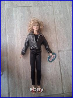Franklin Mint SANDY GREASE 16 Vinyl dressed DOLL withWig Jacket
