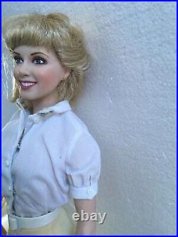 Franklin Mint SANDY GREASE 16 Vinyl partially dressed DOLL + her NIGHT GOWN