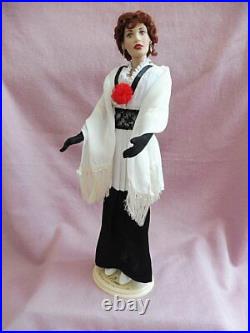 Franklin Mint TITANIC ROSE Vinyl Portrait Doll, Trunk, 11 Outfits, accessories