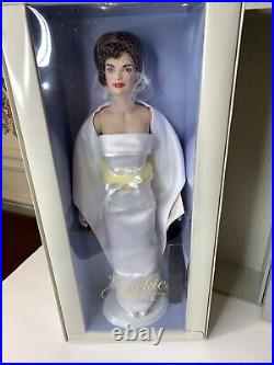 Franklin Mint The Jackie Doll Jacqueline Kennedy 5 Boxed Outfits Trunk
