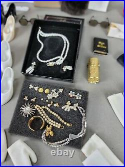 Franklin Mint The Jackie Kennedy Doll Travel Trunk Outfits Jewelry + Lots Extras