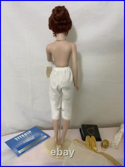 Franklin Mint The Official Portrait Vinyl Doll Rose Titanic with 6 OUTFITS