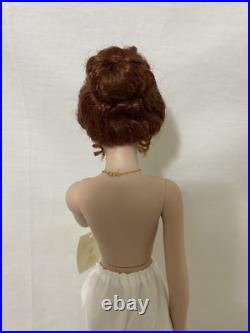Franklin Mint The Official Portrait Vinyl Doll Rose Titanic with 6 OUTFITS