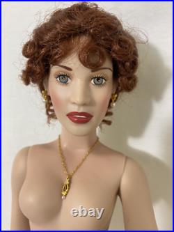 Franklin Mint The Official Portrait Vinyl Doll Rose Titanic with 6 OUTFITS