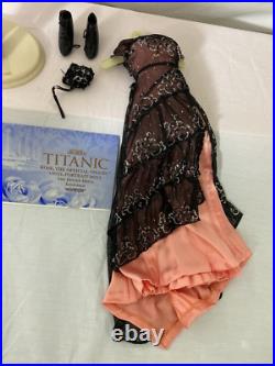 Franklin Mint The Official Portrait Vinyl Doll Rose Titanic with 6 OUTFITS