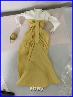 Franklin Mint The Official Portrait Vinyl Doll Rose Titanic with 6 OUTFITS