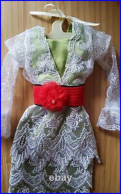 Franklin Mint Titanic 16inches Vinyl Rose Doll Chartreuse Tea Dress Outfit