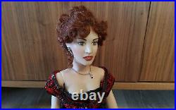 Franklin Mint Titanic Rose 16inches Vinil Doll Collection