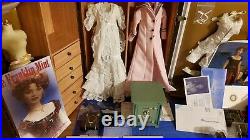 Franklin Mint Titanic Rose Collection Trunk Safe &necklace Two Dolls & Outfits