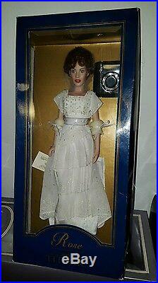 Franklin Mint Titanic Rose Portrait Vinyl Doll in Heaven Dress Ensemble