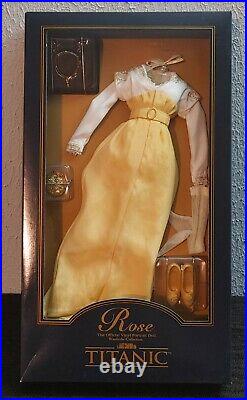 Franklin Mint Titanic Rose Vinyl Portrait Doll The Yellow Strolling Ensemble