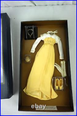 Franklin Mint Titanic Rose Vinyl Portrait Doll The Yellow Strolling Ensemble New