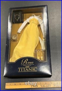 Franklin Mint Titanic Rose Vinyl Portrait Doll Yellow Strolling Ensemble Outfit