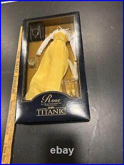 Franklin Mint Titanic Rose Vinyl Portrait Doll Yellow Strolling Ensemble Outfit