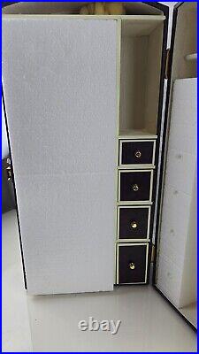 Franklin Mint Vinyl Gibson Girl Wardrobe Trunk For Doll Clothing And Accessories