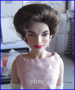 Franklin Mint Vinyl Jackie Kennedy in Pink Outfit Doll 15 Tall LOOK